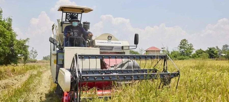 Transforming Small-Scale Farming with Kubota Combine Harvesters in Nigeria